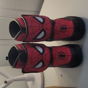 Spiderman 10k light up snow boots